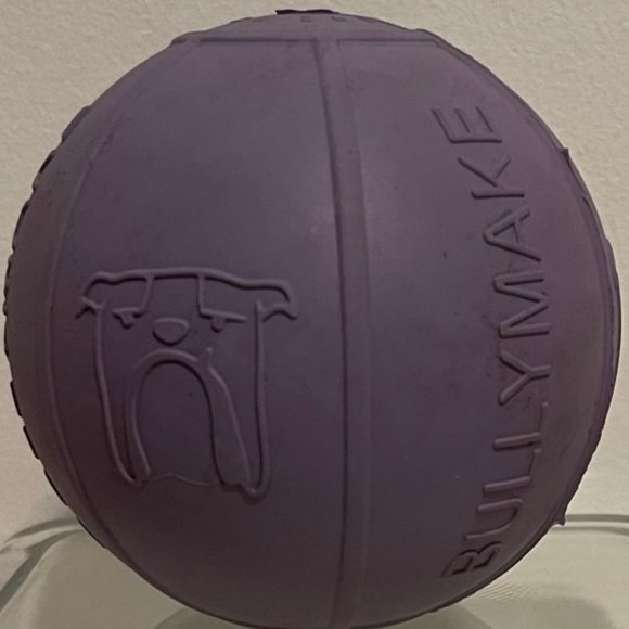 🐾HOST PICK🐾 BULLYMAKE Rubber Treat-Dispensing Beach Ball Toy for Large Dogs - Picture 2 of 6